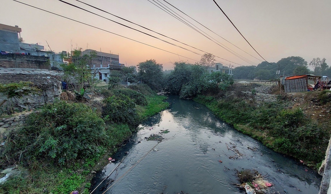 सिर्सिया नदी प्रदूषणप्रति उद्योग मन्त्रालयको गम्भीर चासो, मापदण्ड उल्लंघन गर्नेलाई कारबाही चेतावनी