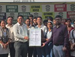 बाढीपीडितका लागि साउथ जोन  स्कुल द्वारा १ लाख ५५ हजार ५ सय ५५ रुपैयाँ सहयोग