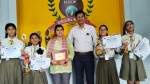 अन्तरविद्यालय हस्तलेखन प्रतियोगितामा कादम्बरीका तीन विद्यार्थी प्रथम