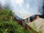 सिन्धुपाल्चोकको पशु फार्ममा आगलागी, ५० बाख्राको ज्यान गयो