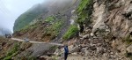 वर्षाका कारण देशभरका विभिन्न राजमार्ग अवरुद्ध