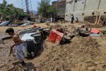 पाकिस्तानमा बाढी र पहिरोमा परी ३ सय ४० जनाको मृत्यु