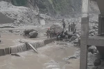 भोटेकोशीको बाढीमा परेका १९ जना अझै बेपत्ता