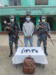 रौतहटमा सशस्त्र प्रहरीको  सफलता, अध्याधुनिक हतियार सहित  एक युवक पक्राउ