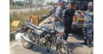 वीरगञ्जको जगरनाथपुर चोकमा सशस्त्र प्रहरीको गाडीले टरसाइकललाई ठक्कर, चालक घाइते 
