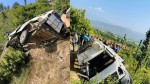 वीरगञ्ज आउँदै गरेको ईभी माइक्रो ५ सय मिटर तल खस्यो, ४ जनाको मृत्यु