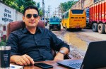 AST प्रा.लिको लापरबाहीले आदर्शनगरमा दुर्घटनाको जोखिम बढ्यो,सुमित अग्रवालको प्रतिबद्धता केही घण्टामै भंग, बजरंग टोलमा फेरि सडकमा ट्रक