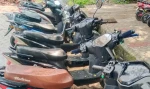 भन्सार छली ल्याइएका १० भारतीय ई–स्कुटर वीरगन्जबाट बरामद