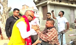 पर्सा–३ मा एमाले उम्मेदवार रुपेश पाण्डेयको घरदैलो ,जनसेवक बन्न राजनीतिमा  आएको हुँ - पाण्डे