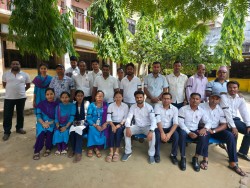 निजामति सेवा ऐन तत्काल जारी गर्न कालोपटी बाँधेर विरोध प्रदर्शन