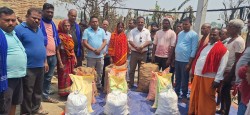 नेता चौधरीको पहलमा आगलागी पीडित दलित बस्तीका ३ परिवारलाई राहत