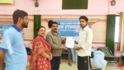 राष्ट्रिय स्वतन्त्र पार्टी द्वारा रक्तदान कार्यक्रम आयोजना ,१११ जनाले गरे रक्तदान ।