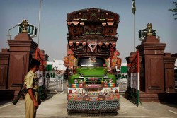 अफगानिस्तानले पाकिस्तानबाट गहुँ र आँटा आयात पूर्णरुपमा बन्द गर्‍यो