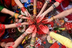 हरितालिका तीज आज देशभर श्रद्धा, उल्लास र उमङ्गसहित मनाइँदै