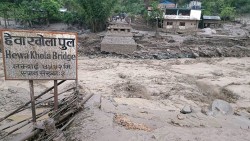 मन्त्री खड्काको पहलमा हेवा खोलामा बेलिब्रिज बन्ने, पाँचखपन–चैनपुर आवागमन अब सहज हुने