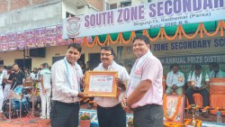 नयाँ नेतृत्व चयन भएका विद्यार्थीहरुको सपथग्रहण तथा गत वर्ष विभिन्न क्षेत्रमा  उत्कृष्ट भएका विद्यार्थीहरुलाई  पुरस्कार वितरण कार्यक्रम सम्पन्न 