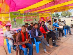 गाउँपालिका स्तरीय फुटबल खेलाडी छनौट तयारी ,खेलाडीहरुको सम्पूर्ण खर्च पालिकले जिम्मेवारी लिने प्रमुख यादवको भनाइ 