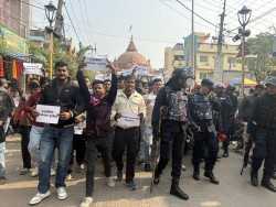 मदरसा बोर्ड स्वीकृतिविरुद्ध वीरगञ्जमा विश्व हिन्दू परिषद्को विरोध प्रदर्शन