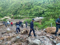 रोल्पामा पहिरोमा परी मृत्यु हुनेको संख्या सात पुग्यो, पाँच जना अझै बेपत्ता