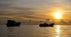 हिन्द महासागरमा डुङ्गा दुर्घटना : २५० जना बेपत्ता, ९ जनाको सकुशल उद्धार