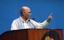 विदेशीलाई ७२ जिल्ला लिजमा दिने अमरेशको अभिव्यक्ति संसदीय रेकर्डबाट डिलिट
