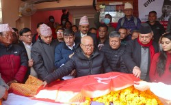 संविधानसभा सदस्य सापकोटालाई पार्टीको झन्डा ओडाई अन्तिम श्रद्धाञ्जली