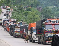 नारायणगढ–मुग्लिन सडक एकतर्फी खुला 