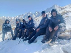 चीनको सीमा क्षेत्रमा प्रहरीको गस्ती