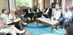 एमाले सचिवालय बैठक सुरु, कार्यविभाजनमा केन्द्रित छलफल