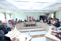 नेकपा एमालेको पोलिटब्युरो बैठक सुरू