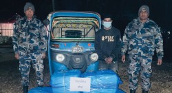  सुनसरीबाट गाँजासहित अटो चालक पक्राउ