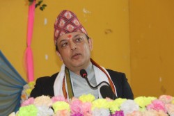 मन्त्री अर्यालले युवाहरुलाई रोजगार दिन उद्योगीहरुलाई आग्रह गर्दै