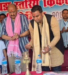 सांसद सुशील साह कानुद्वारा वडा स्तरीय क्रिकेट प्रतियोगिताको उद्घाटन