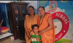 डी' चिल्ड्रेन गार्डेन मन्टेसरीद्वारा दुई जेहेन्दार विद्यार्थीलाई छात्रवृत्ति प्रदान
