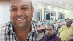 आशुतोष चतुर्वेदीको रिहाइ माग्दै वीरगञ्जका वडाध्यक्ष आन्दोलित, सेवा अनिश्चितकालका लागि बन्द