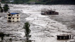 आज देशका  विभिन्न स्थानका नदी र खोलामा बाढीको जोखिम