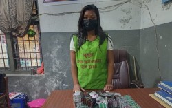 लागुऔषध कारोबारी एकजना महिला पक्राउ