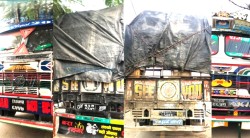 २ करोड मूल्यको सामानसहितको दुईवटा ट्रकहरु पर्सा प्रहरीको नियन्त्रणमा