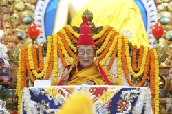 आजबाट तिब्बती बौद्ध धर्मगुरु दलाई लामा ९० वर्षमा प्रवेश