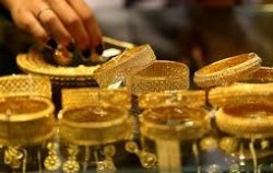 सुनको भाग तीन सयले वृद्धि