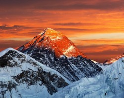 आज अन्तर्राष्ट्रिय सगरमाथा दिवस,  विभिन्न कार्यक्रमहरूसहित भव्य रूपमा मनाइँदै