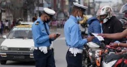 ट्राफिक कारबाहीबाट २४ घण्टामै ११ लाख ५१ हजार राजस्व सङ्कलन