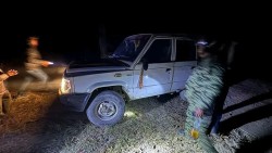 अवैध साल काठ बरामद