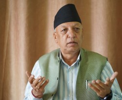 राजेन्द्र गौतमद्वारा उम्मेदवारी फिर्ता