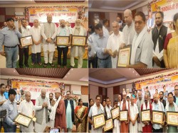 १८औं गणतन्त्र दिवसको अवसरमा  मधेश सरकारद्वारा १२ जना सेनानीहरुलाई सम्मान , पर्सा जिल्लाबाट गया यादव र शत्रुधन नेपाल सम्मनित