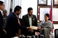 पत्रकार सुरेश रजकको परिवारलाई राहत- श्रीमतीलाई सरकारी रोजगारी