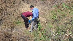 सिरहामा बोराभित्र एक शव फेला