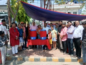 वीरगंजमा गर्मी बढ्यो,घण्टाघरमा चिसो पानी वितरण