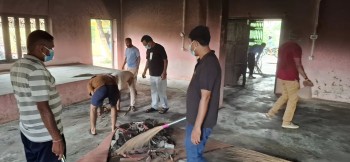 वीरगञ्जमा एमाले पर्सा कार्यालयमा वृहत सरसफाई