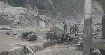 नुवाकोटको बेत्रावतीमा एउटै घरभित्र २० भन्दा बढी शव फेला, उद्धार कार्य जारी
